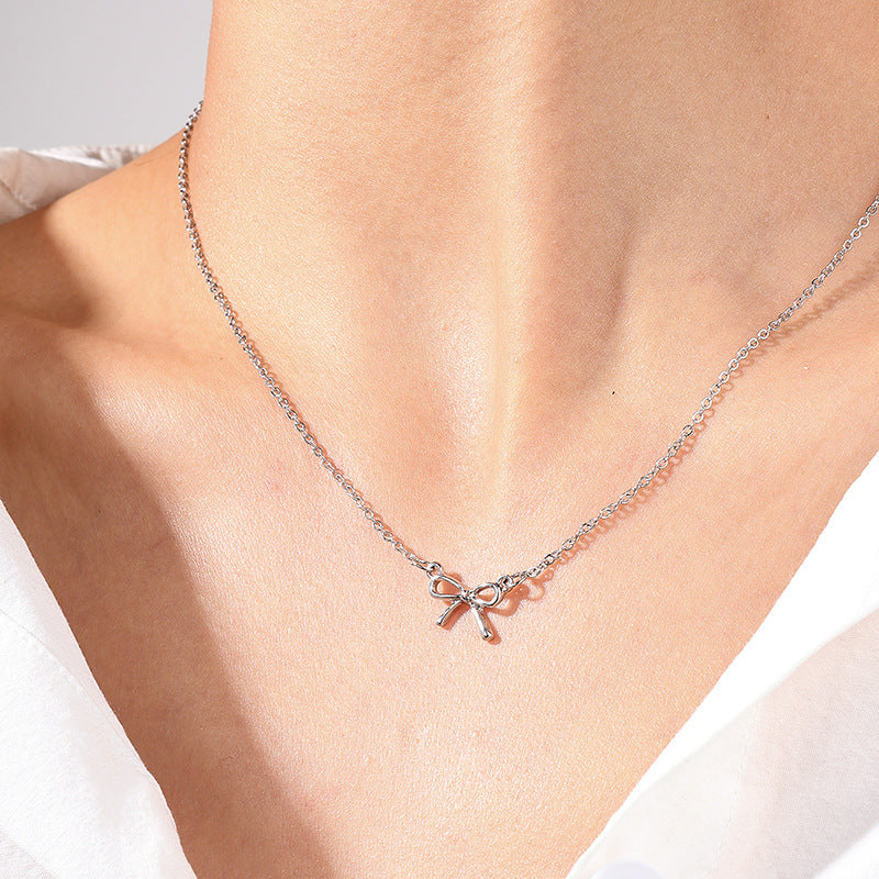 Wholesale sweet metal diamond bow necklace